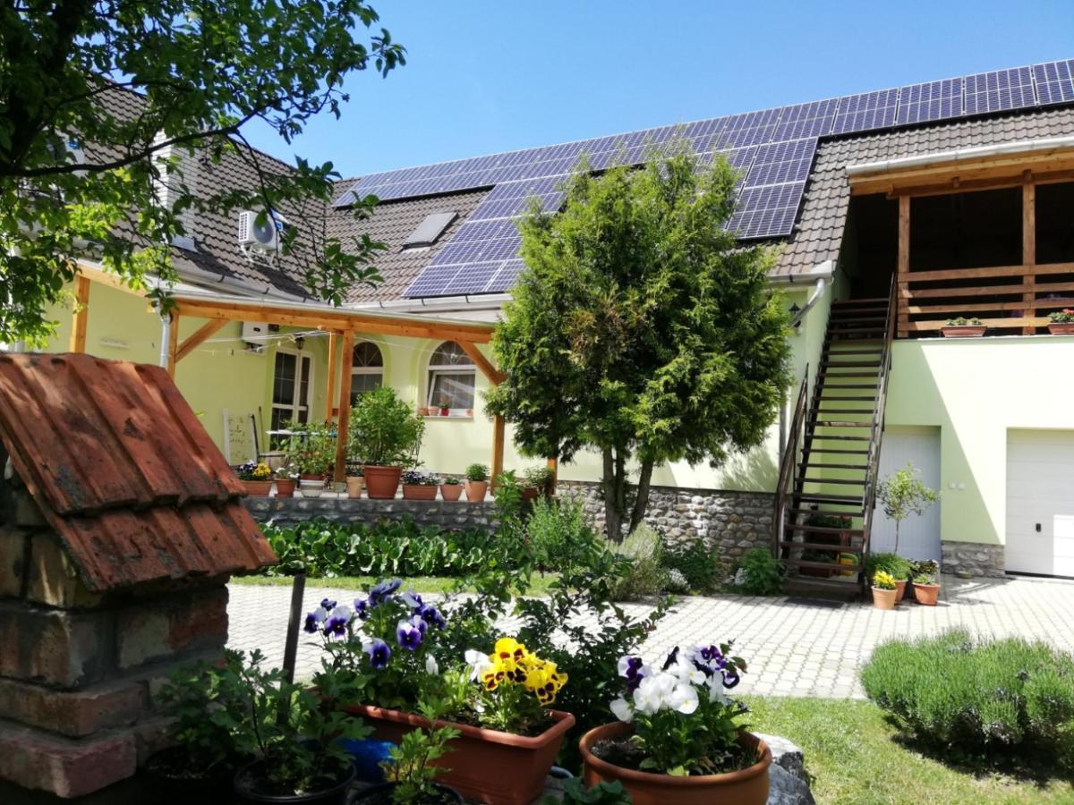 Bobita Apartmanhaz Szilvásvárad Zewnętrze zdjęcie